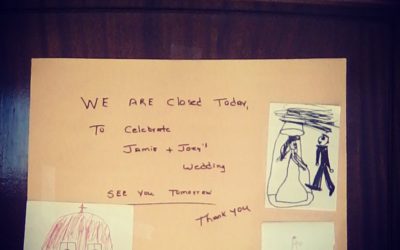 The Big Guy let the flower girls make the sign for the door ️ #JJLaCava