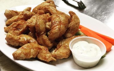 Boneless Honey BBQ Wings! Have you pre-ordered your wings for Sunday yet? No #SuperBowl party is complete without wings! #sundayfunday #wings #Waltham