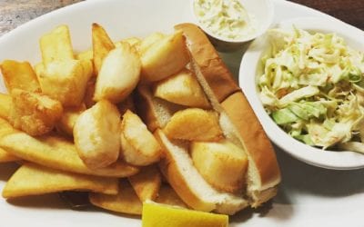 Scallop Rolls are here! We’ve got Haddock, Roast Beef, Pork Chops, Sesame Orange Beef, Clam Chowdah and Chicken & Dumpling Stew too! Happy Friday! #TGIF #Waltham #cheerstotheweekend