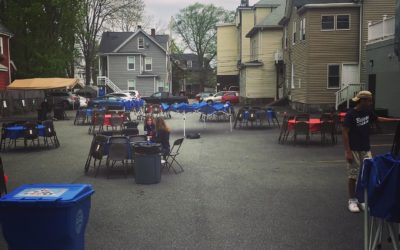 It’s 5K day! Post race festivities for the #moodyst5k today! #parkinglotparty #itsforthekids #beer #wehavefunhere #Waltham #noisepermitinhand #rainrainstayaway