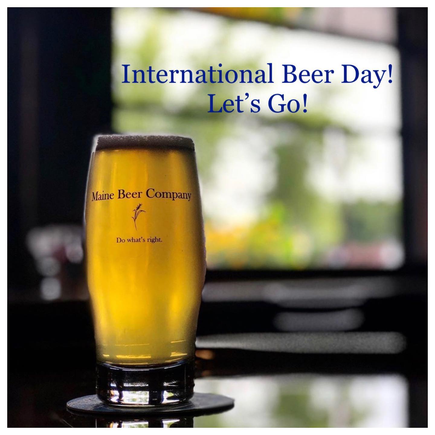 Happy Friday friends! It’s International Beer Day! Our line this week has @thehopconcept Dank & Sticky, @lawsonsfinest Super Session #8, @mainebeerco Lunch, @wormtownbrewery Be Hoppy, @tgbrews Mornin’ Latte, @foundationbrew Juicy Jam, @21stamendment Hell or High Watermelon, @bellsbrewery Oberon Ale, @samueladamsbeer Summer Ale, @downeastcider Original Blend and the old standbys @coorslight @budweiser @guinness @bluemoonbrewco - whatdaya say? Come celebrate with us! .
.
.
.