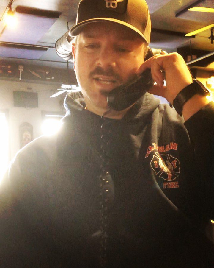 FROZEN PIZZA AVAILABLE NOW! Perfect to add to your dinner order tonight. Order now, eat later! Shopper’s goodness in your freezer!Small Cheese Pizzas available to take home and cook when you need them - $8.95Perfect to add to your dinner order tonight!
Limited quantities available.