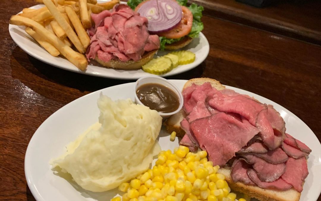 Weekend Specials while they last! Weather doesn’t look great, these specials are sure to warm you up! Mac & Cheese, individual serving $8.95 Chicken Pot Pie, individual serving $11.95 Roast Beef Sandwich or Dinner. $8.95/$11.95 Give us a call 781-893-1180 or order Online (link in bio) #Waltham #takeout #delivery #moodyst #supportlocalbusiness #menu #specials #shoppers