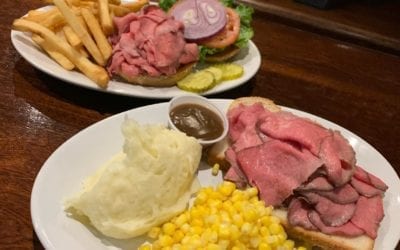 Weekend Specials while they last! Weather doesn’t look great, these specials are sure to warm you up! Mac & Cheese, individual serving $8.95 Chicken Pot Pie, individual serving $11.95 Roast Beef Sandwich or Dinner. $8.95/$11.95 Give us a call 781-893-1180 or order Online (link in bio) #Waltham #takeout #delivery #moodyst #supportlocalbusiness #menu #specials #shoppers