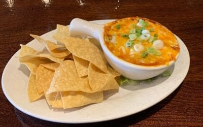 HUMP DAY SPECIALS! Roast Pork Chili, cup $5.50 or bowl $6.50 Single Serving of Chicken Stir Fry, served with Jasmine Rice $13.95 Sicilian Pork Sandwich, with one side $10.95 Takeout & Delivery until 8PM Give us a call 781-893-1180 or order Online (link in bio) #Waltham #takeout #delivery #moodyst #supportlocalbusiness #menu #specials #shoppers