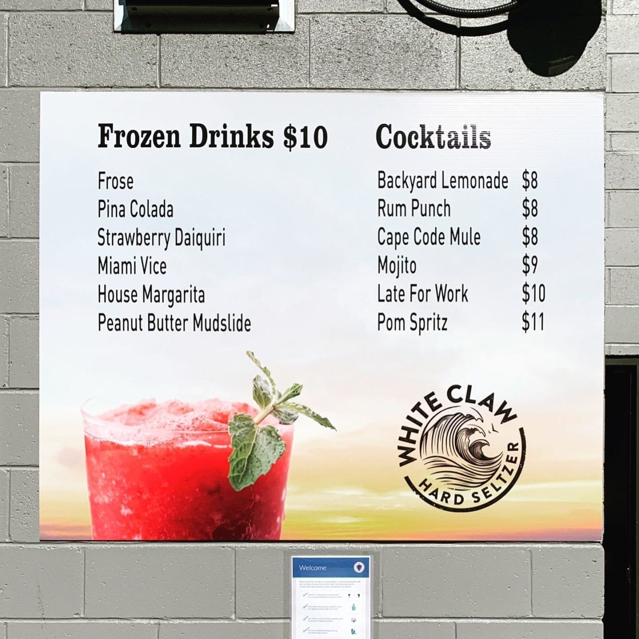 Have you tried the frozen drinks yet? They’re perfect for hot days! Try