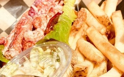 Hump Day! We know how to get you through it! Lobster! Lobster! Lobster! Lobster Roll, Lobster BLT or Lobster Pie. You pick! $20.95 #Waltham #moodyst #lobster #summer #humpday #specials #menu