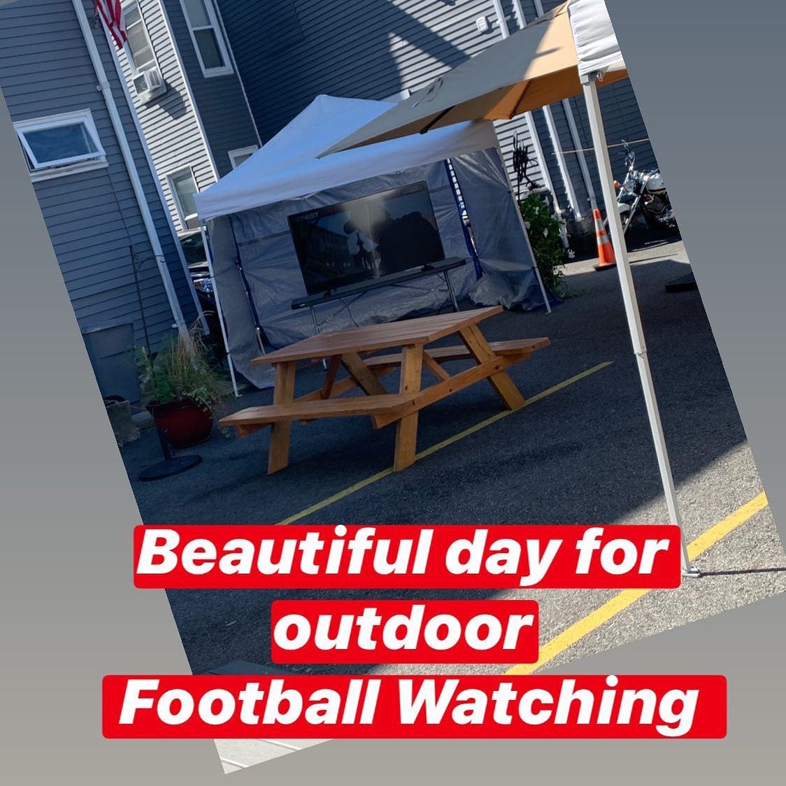 TV is ready to go outside. For everyone ready to see what @tombrady @gronk and @buccaneers have to offer today!Sicilian Slices on the board all day!