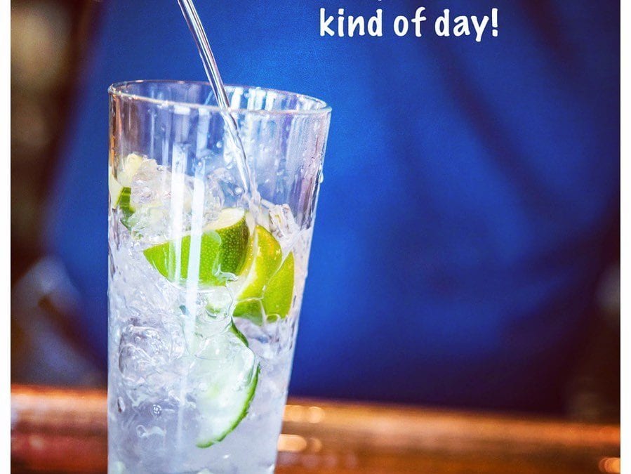 It’s Tuesday! On this chilly January day, we’re thinking about our favorite summer drink. The Backyard Lemonade: @titosvodka, lemonade, muddled cucumbers & limes. Still delicious, no matter the weather. $7.95 Large Cheese Pizzas after 5PM (toppings extra, not available for take-out). @nhlBruins at 7PM. 22 TVs for your viewing pleasure. #shoppers #waltham #moodyst #weekend #pizza #beer #burgers #menu #hockey #nhl #titos