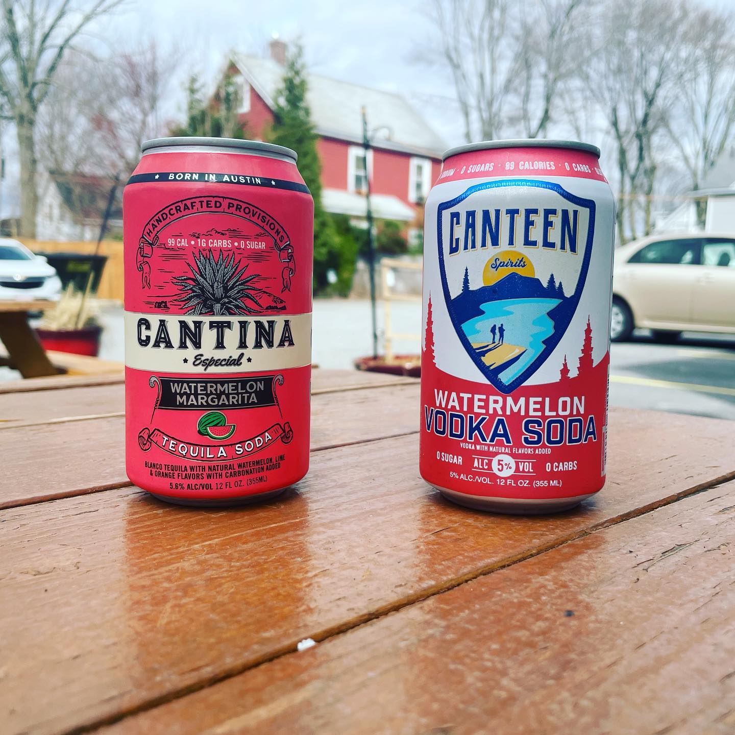 Vodka soda? Or Tequila soda?Who’s ready to come compare?Great new options from our friends at @canteenspirits @cantinaspirits