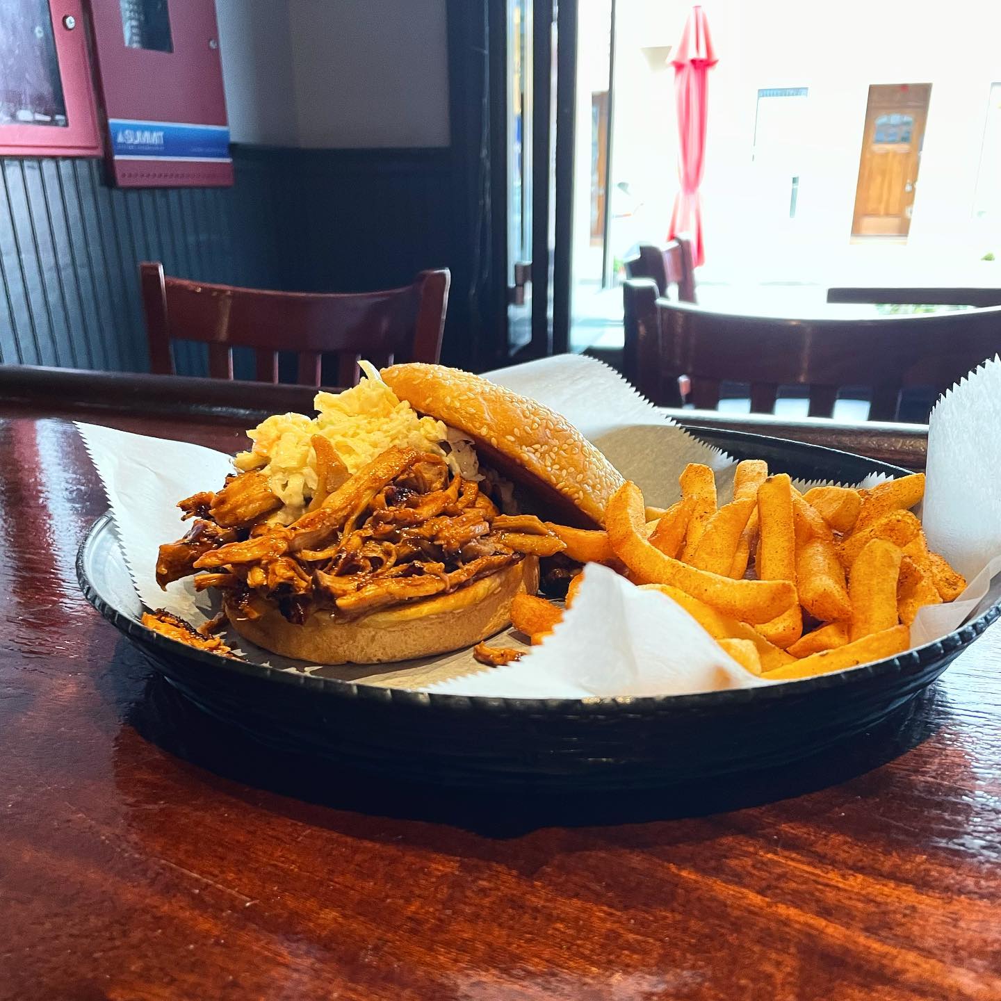 234403709930468897539185719360608110283484n1 | Shoppers Cafe Waltham    sports bar restaurant waltham ma