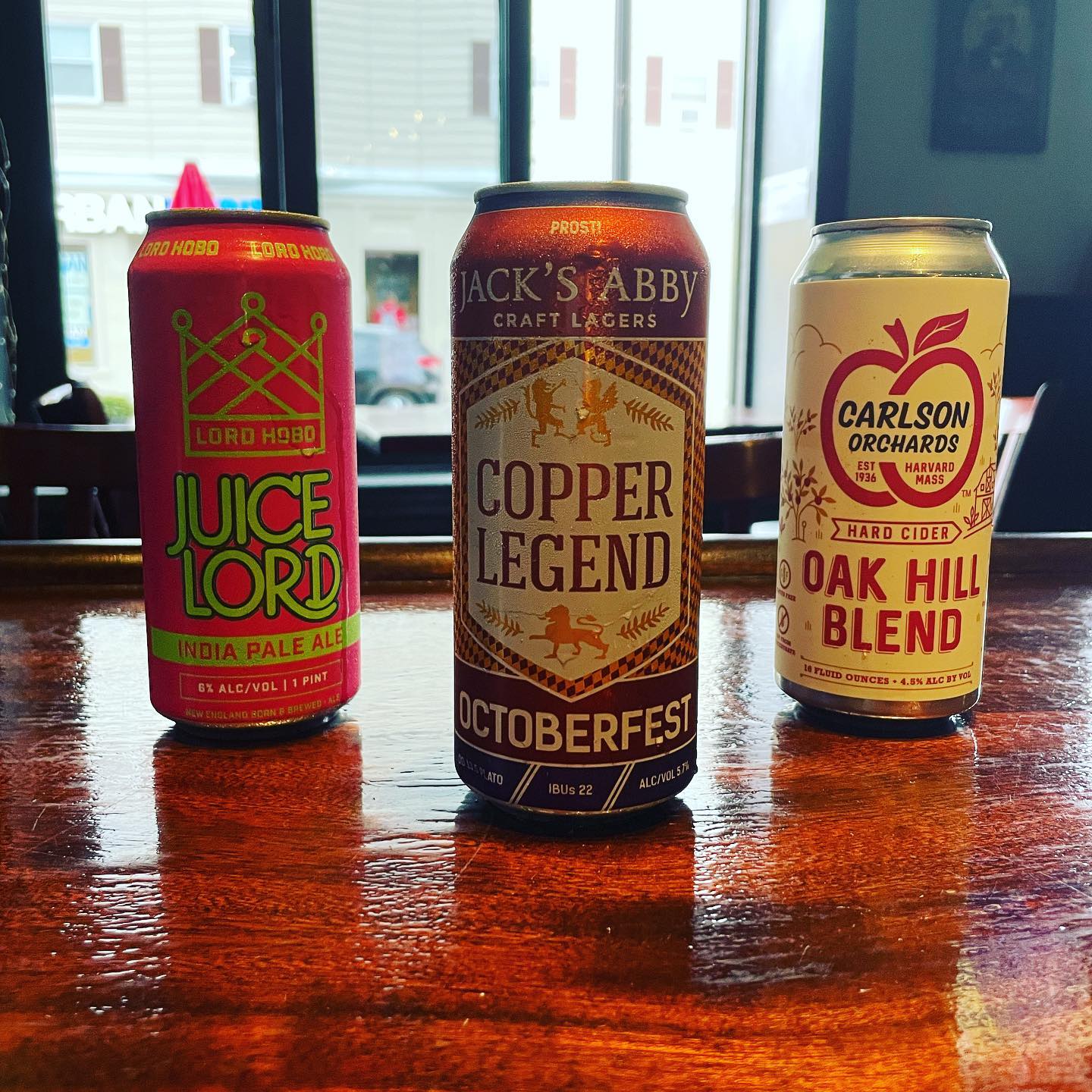 First official day of fall means the Fall Drink Menu is live! Apple Cider Mimosas, Pumpkin Spice White Russians, Caramel Apple Martinis and more!New can additions too! @jacksabbycraftlagers Copper Legend, @lordhobobrewing Juice Lord & @carlsonorchardscider Oak Hill Blend Cider.