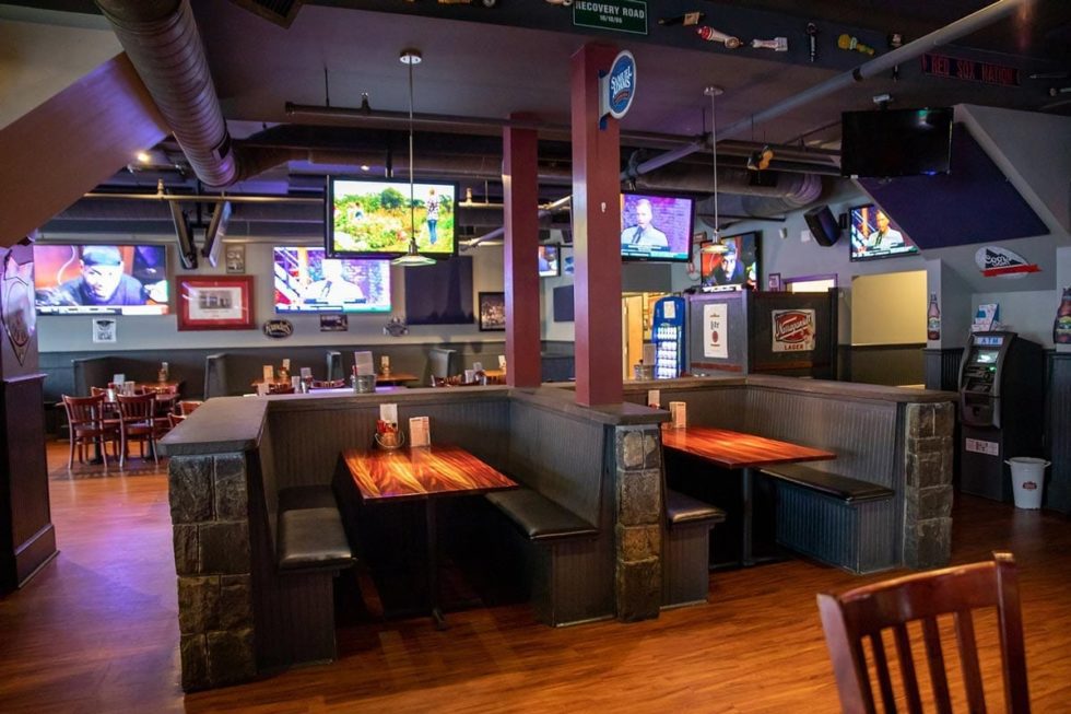 sports pub waltham ma shoppers