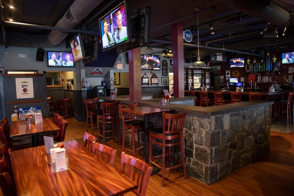 sports pub waltham ma shoppers