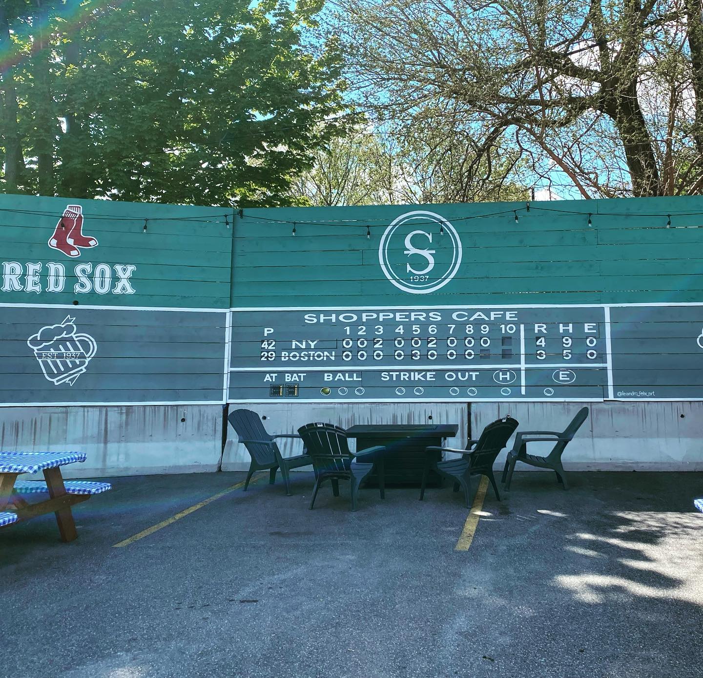    sports bar restaurant waltham ma