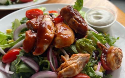 nice weather calls for yummy salads! ️🌭🥗 on the specials board this week: bbq chicken salad cobb salad 1/4 lb hot dog! #specials #moodyst #niceweather #shoppers