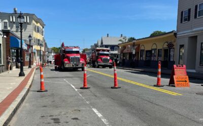 No parking out front today! But we’re still open and it’s a ️gorgeous️day for lunch on the patio! Chicken Stir Fry on the board! #Waltham #moodyst #shoppers #outdoordining #specials