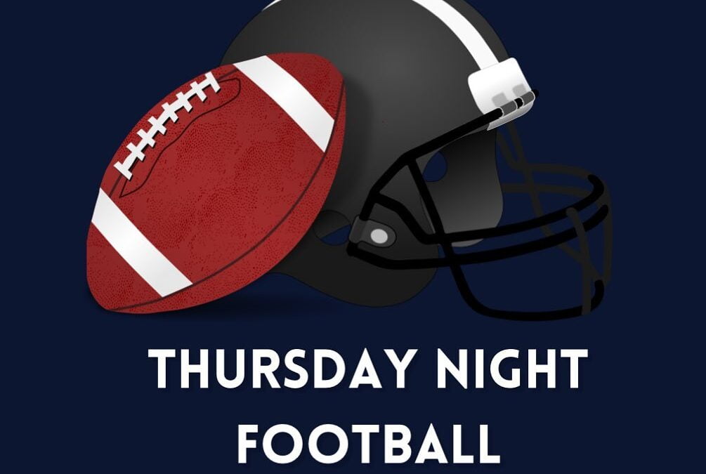 It’s back people!! We are so ready!! 8:20pm Kick off! Cold drinks, plenty of Tvs & a lot of good food!! Come watch with us! #football #thursdaynight #shopperscafe #moodystreet #waltham
