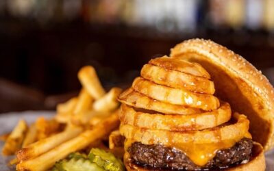 March Madness starts today! 22TVs for your viewing pleasure   BoGo Burgers & Sandwiches until 2PM  BoGo Apps from 4-6 PM  and plenty of cold drinks to get you through it! #waltham #shoppers #moodyst #marchmadness #basketball #brackets #bogo