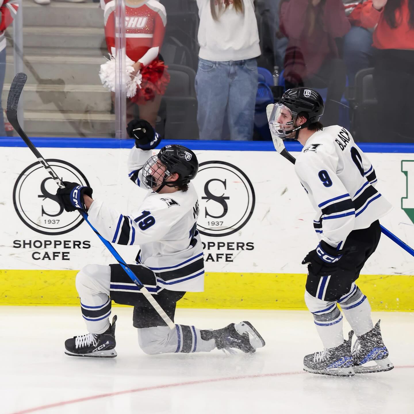 Congrats to our friends @bentleyhockey for winning the Atlantic Hockey Championship last night!📸 credit to @sportsphotog23