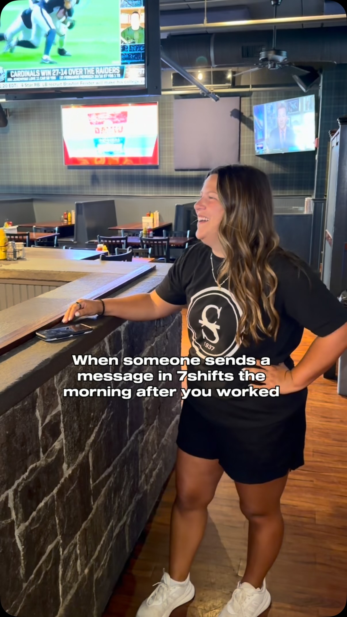 The kind of notification that makes your stomach DROPWe love using 7shifts to stay connected with our coworkers… for the good texts and the ones you definitely didn’t want to get@7shifts