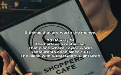 You know we’re worth every penny 🤑 With a food and drink menu this good, what are you waiting for? #server #moodyst #shoppers #bar #trend